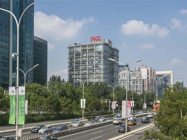 上海斯诺克台球桌多少钱一台